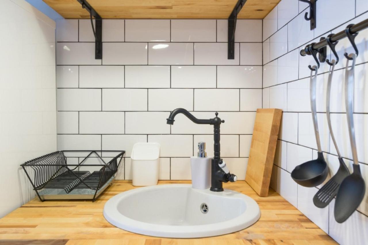 Discover Krakow Apartments - 3 Rakowicka St - Amazing Loft Near Main Station - Netflix Bagian luar foto