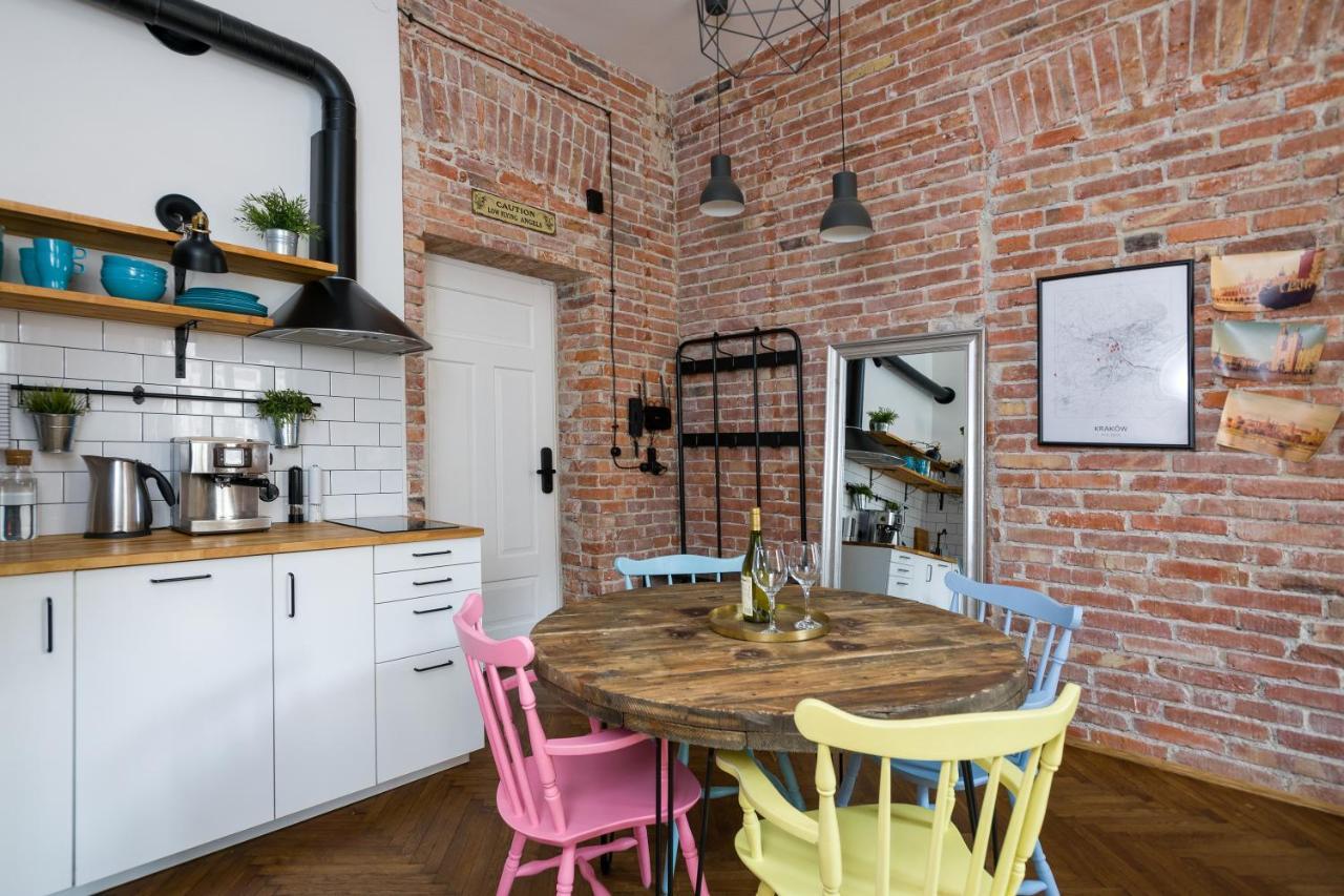 Discover Krakow Apartments - 3 Rakowicka St - Amazing Loft Near Main Station - Netflix Bagian luar foto