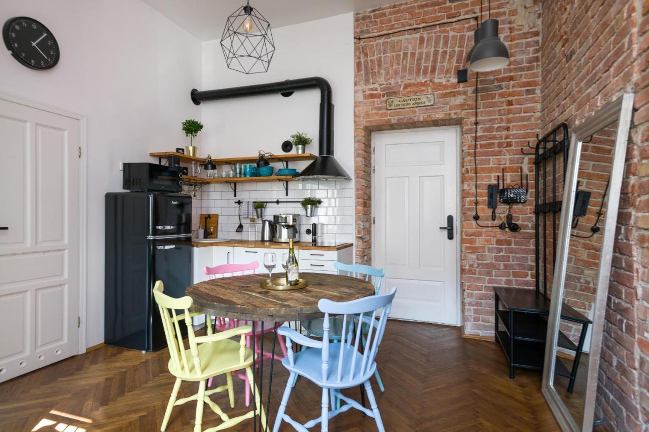 Discover Krakow Apartments - 3 Rakowicka St - Amazing Loft Near Main Station - Netflix Bagian luar foto
